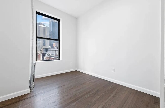 Building Photo - 666 Ninth Avenue