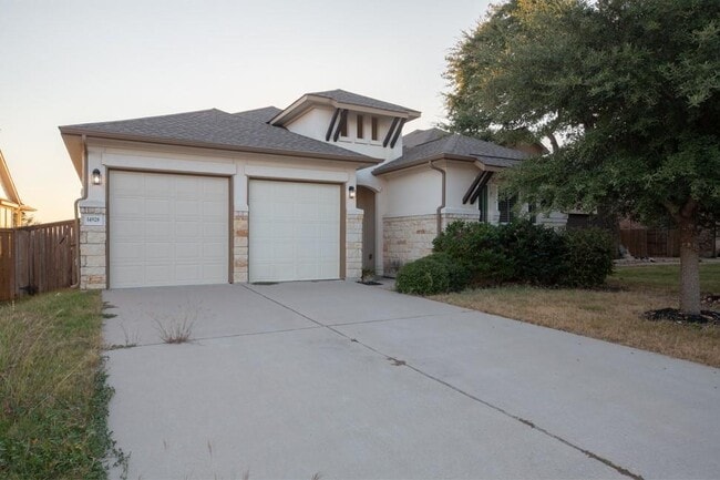 Primary Photo - 14928 Iveans Way
