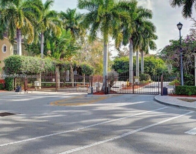 Building Photo - 3164 Merrick Terrace