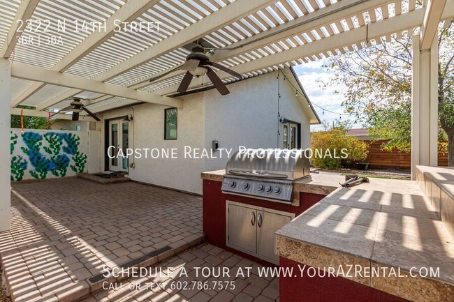 Building Photo - Charming Coronado 2-Bed 2-Bath home with 6...