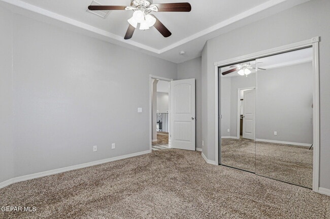 Building Photo - 14293 Meadow Lake Ave