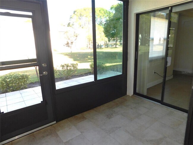 Building Photo - 105 Windward Pl