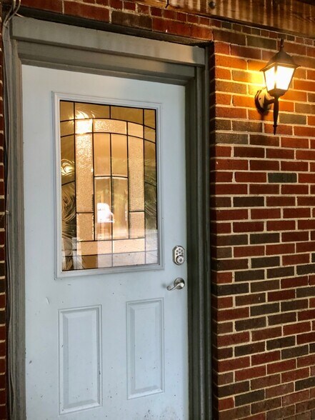 Building Photo - 866 Moreland Ave SE