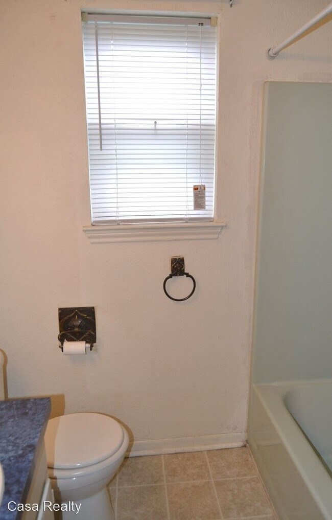 Building Photo - 2 br, 1 bath House - 1807 Hammond Drive