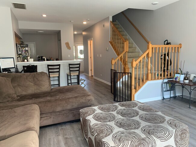 Building Photo - 8419 Mystic Trce