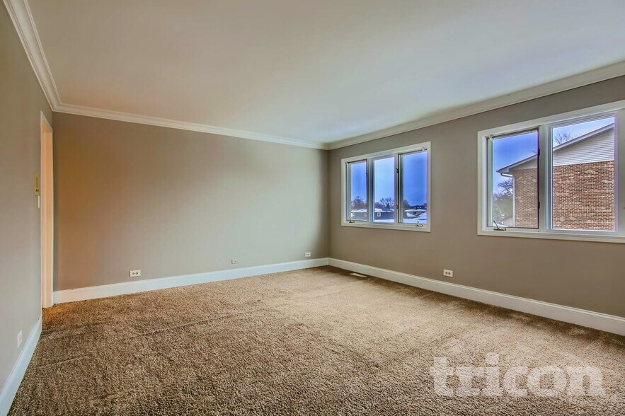 Building Photo - 11059 Catherine Dr