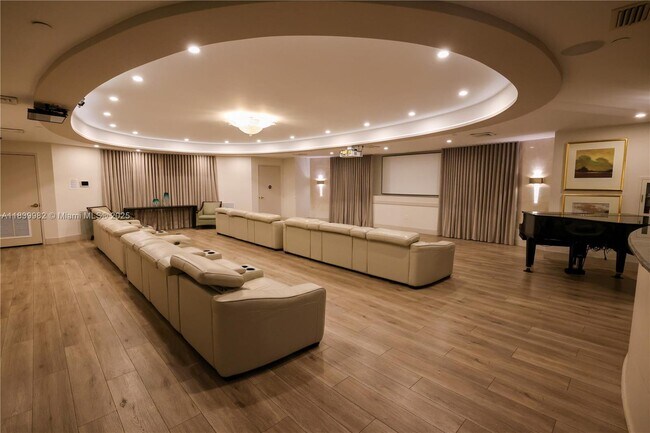 Building Photo - 17555 Collins Ave