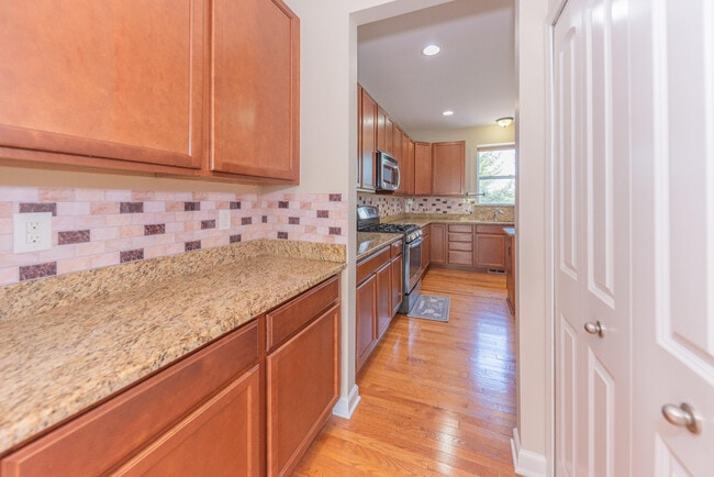 Building Photo - 51344 E Bourne Terrace