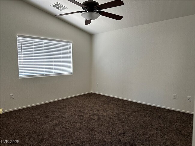 Building Photo - 10651 Lunar Crest Ave