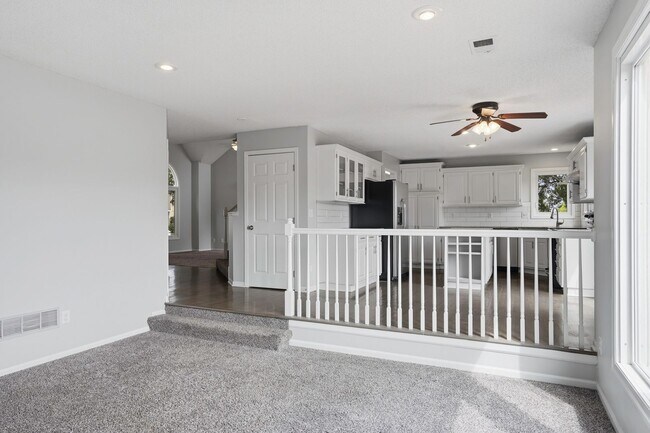 Building Photo - 14241 W 128th St
