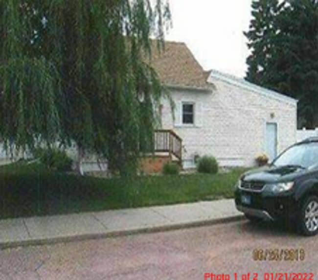 Primary Photo - 815 McCabe St