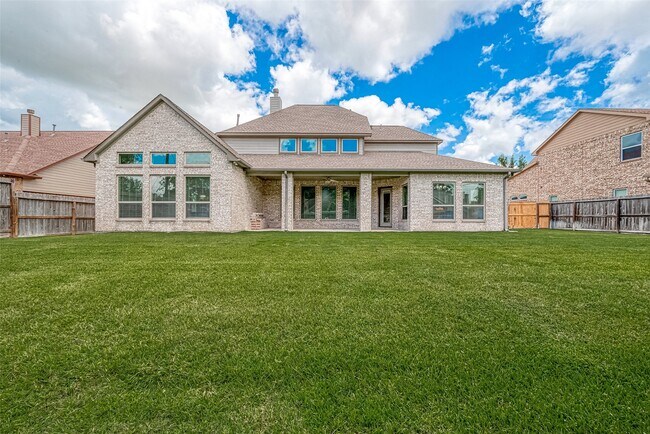 Building Photo - 6527 Camillia Ct