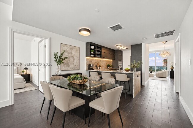 Building Photo - 900 Biscayne Blvd