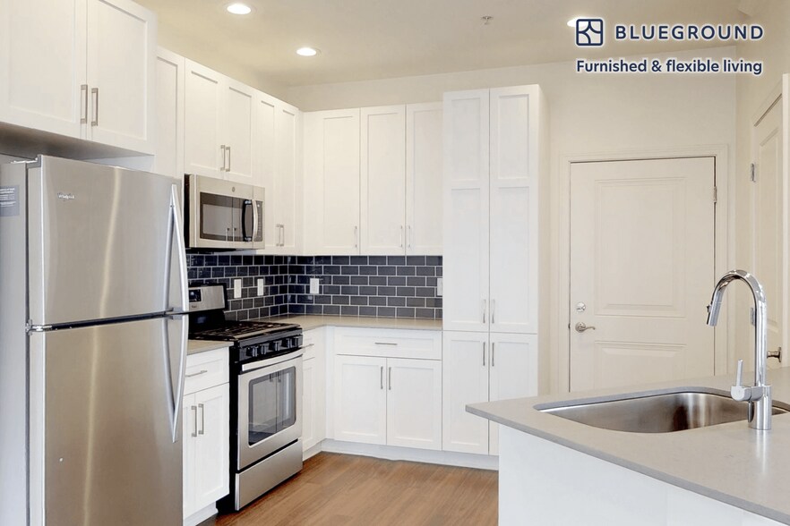 Building Photo - 152 Shipyard Dr