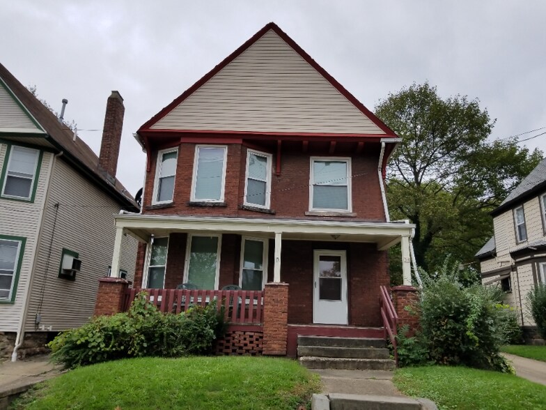 Primary Photo - 34 S Adams St