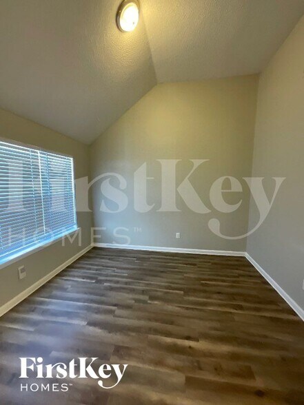 Building Photo - 4193 Waldrop Hills Terrace