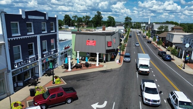 Building Photo - 10524 Watterson Trail