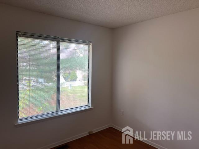 Building Photo - 304 Hampshire Dr