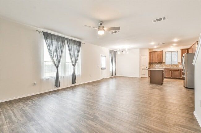 Building Photo - 5047 Royal Amber Ln