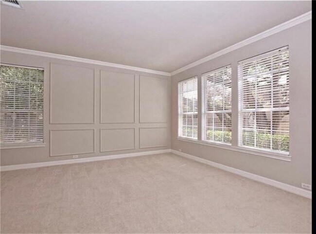 Building Photo - 15022 Galena Dr