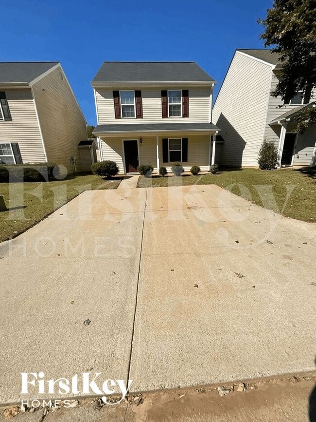 Building Photo - 311 Goldenrod Dr