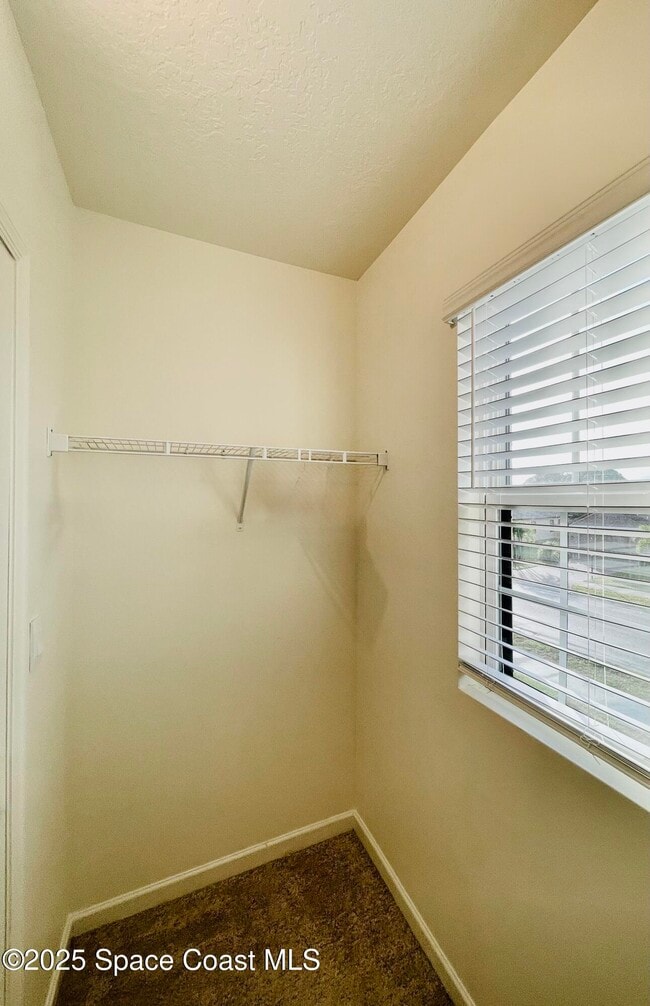 Building Photo - 7351 Amethyst Ave