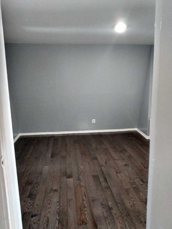 Building Photo - 497 Tremont Ave