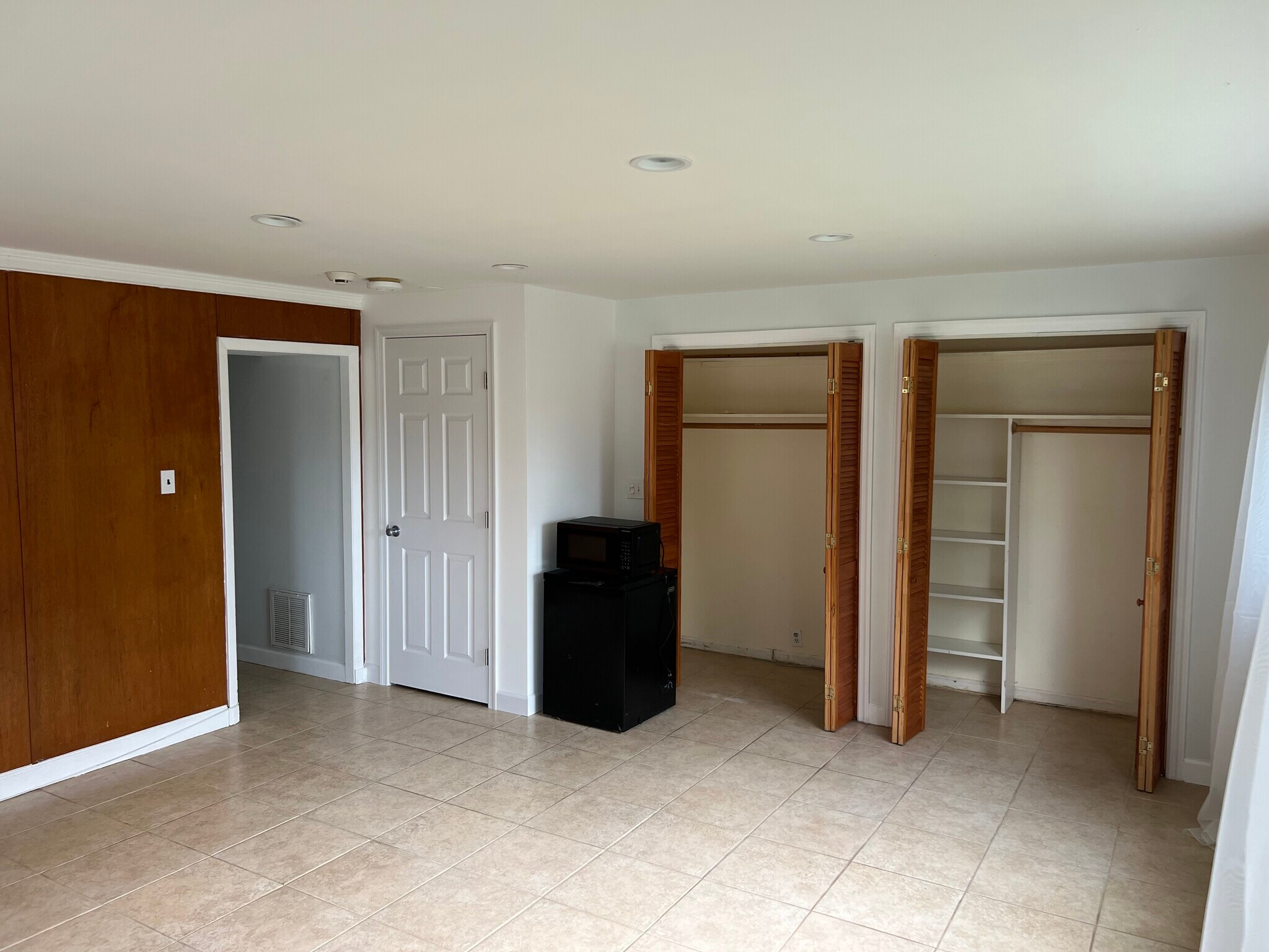 Building Photo - 3308 Kayson St