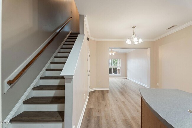 Building Photo - 8819 Orchard Grove Way
