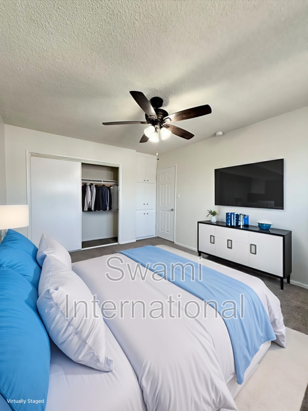 Building Photo - 5846 Estrella Ave