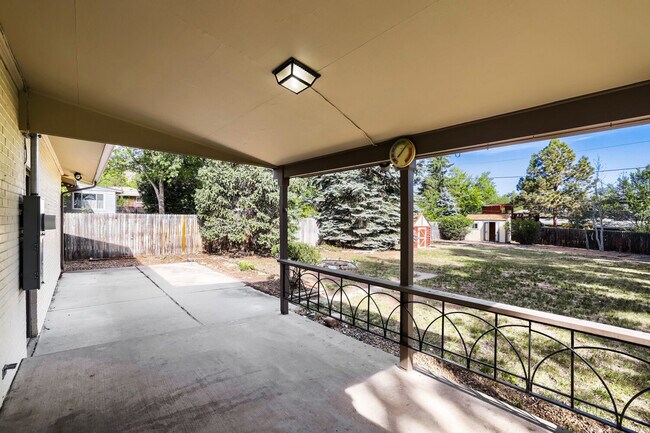 Building Photo - 13487 W 25th Pl