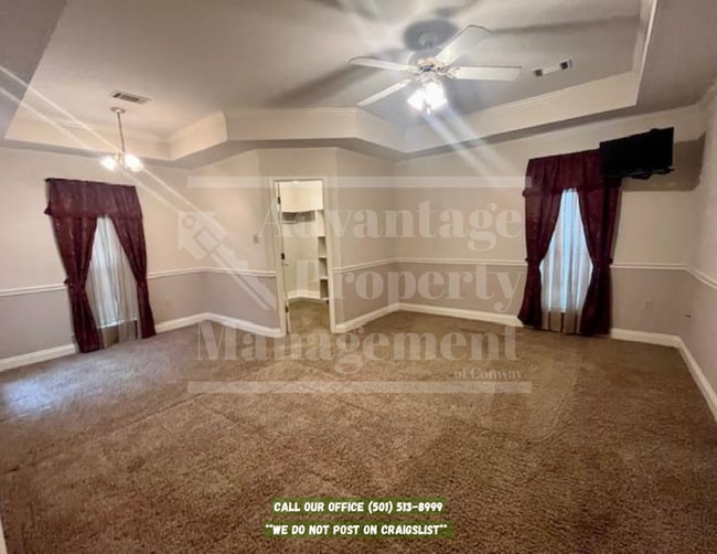 Building Photo - 2250 Pleasant Valley Dr