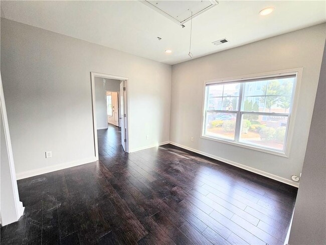 Building Photo - 821 Westmoreland Circle Northwest