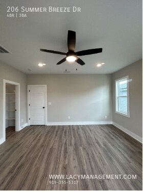 Building Photo - 206 Summer Breeze Dr