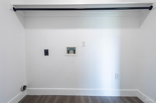 Building Photo - 3057 Illinois Pl