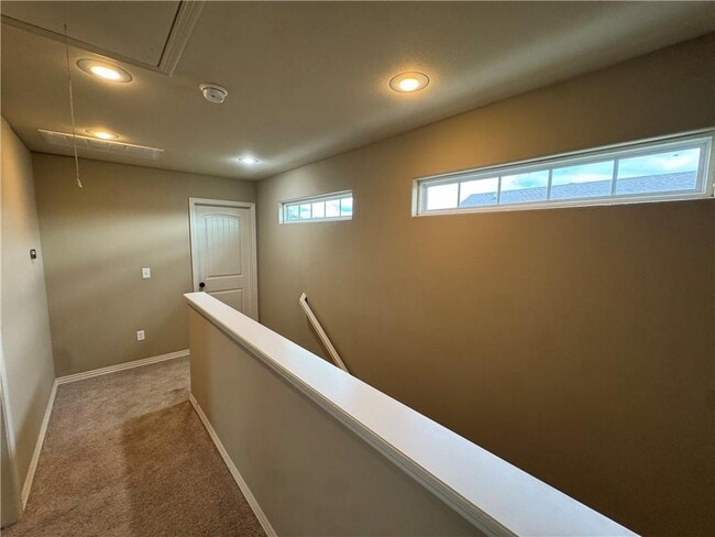 Building Photo - 626 N Tennyson Ln