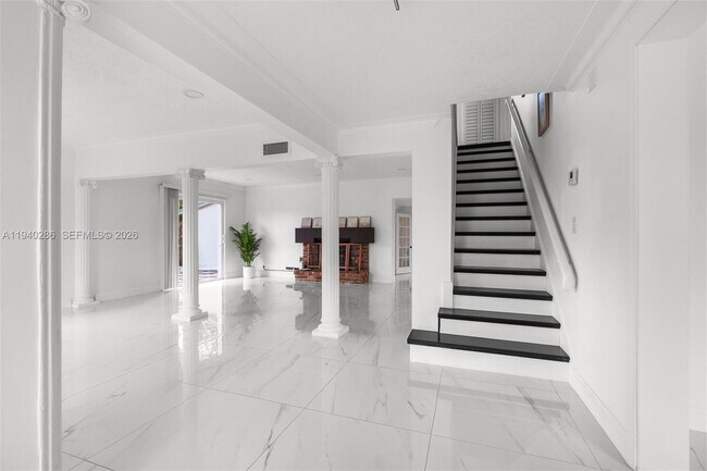 Building Photo - 7601 NW 82nd Terrace