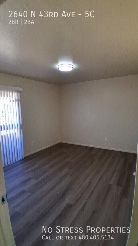 Building Photo - 2640 N 43rd Ave