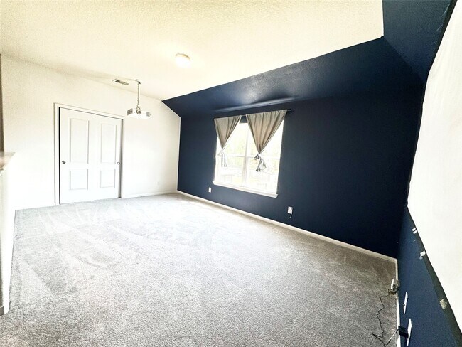 Building Photo - 15218 Loys Coves Ct