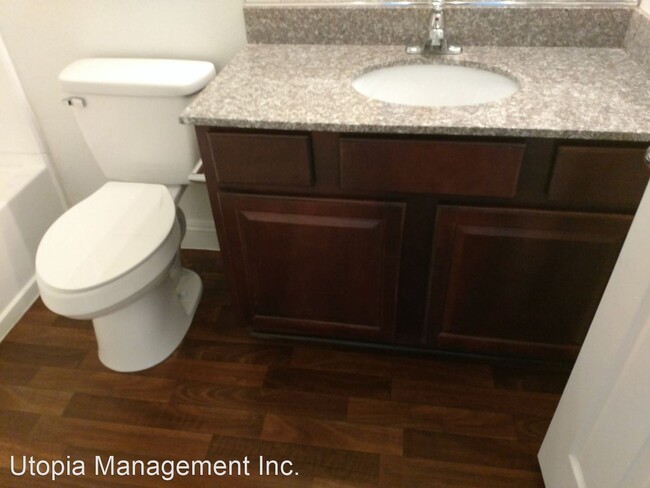 Building Photo - 3 br, 2 bath House - 2801 N. Rainbow Blvd....