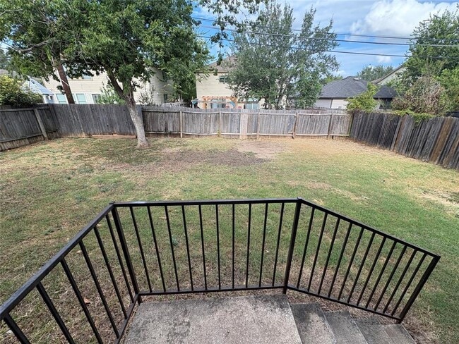 Building Photo - 7908 Rosenberry Dr