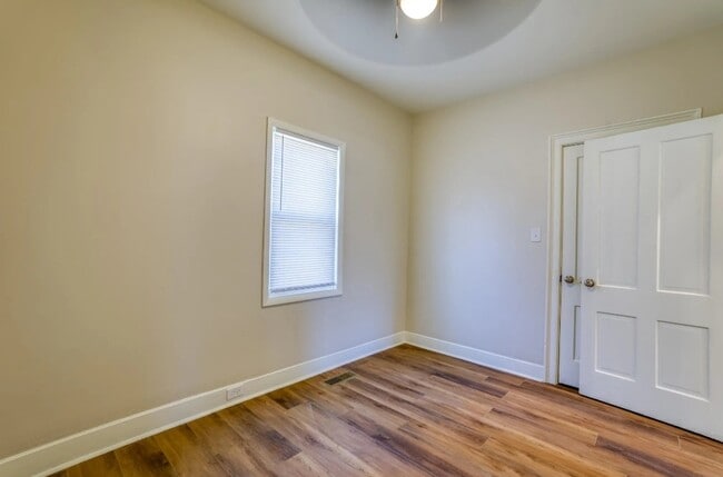 Building Photo - 1600 Frey Ave