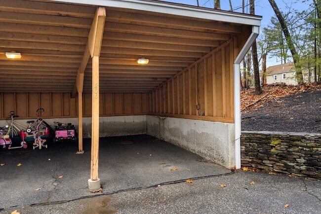 Building Photo - 206 Cardinal Ln