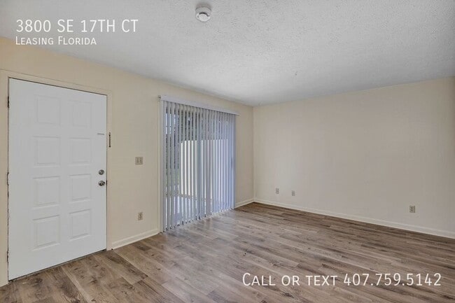 Building Photo - 3800 SE 17th Ct