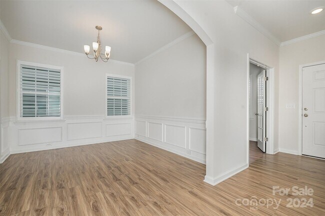 Building Photo - 15115 Moulin Ct Dr