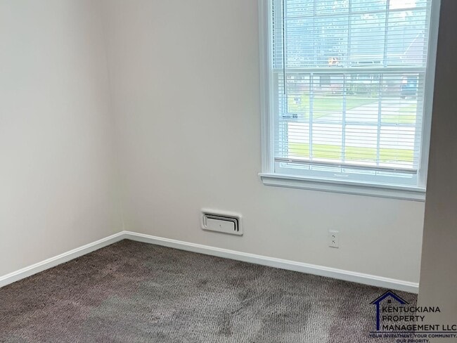 Building Photo - 9400 Habersham Dr