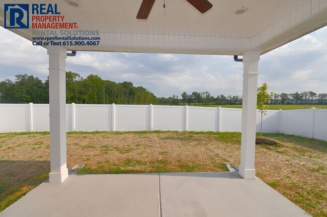 Building Photo - New home in a great location in Murfreesboro! Attached garage and fenced-in back yard!