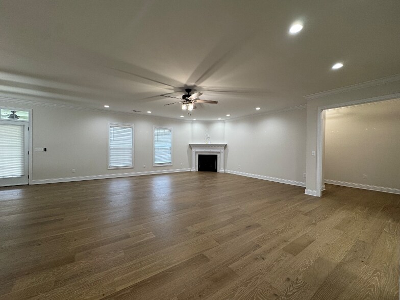 Building Photo - 119 Mount Moriah Blvd