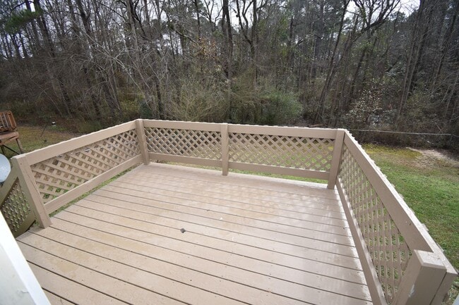Building Photo - 6313 Applewhite Rd