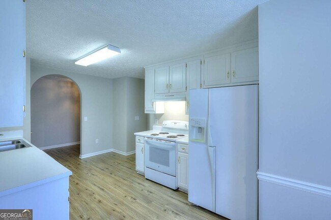 Building Photo - 4160 Janel Ln